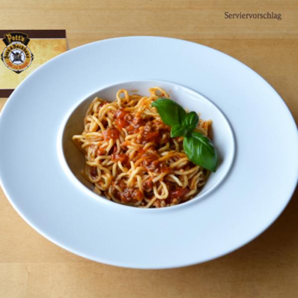 Spaghetti Bolognese angerichtet